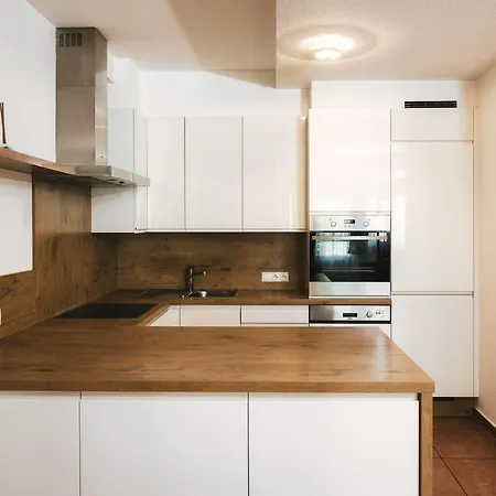 Dreilaendereck Blockhuetten & Apartment *
