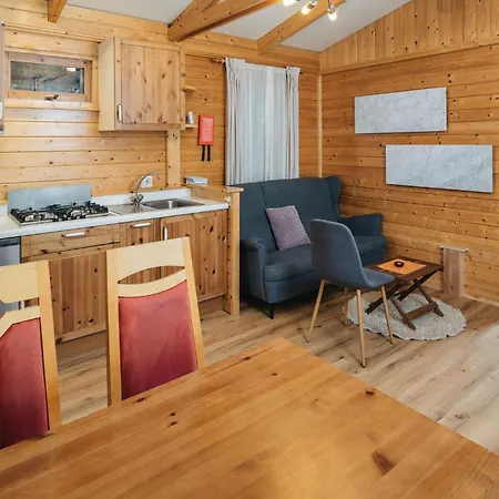 Dreilaendereck Blockhuetten & * Ried im Oberinntal