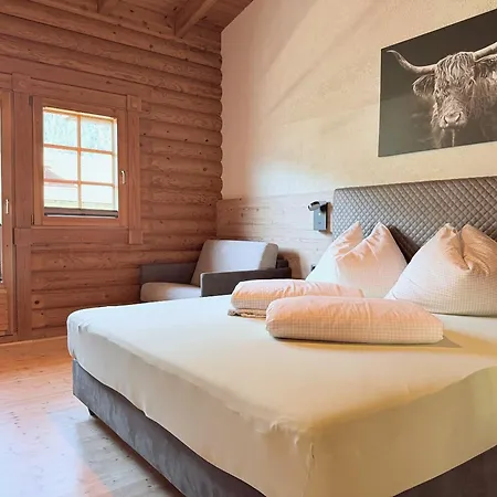 Appartement Dreilaendereck Blockhuetten & *