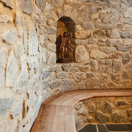 Dreilaendereck Blockhuetten & Apartman Ried im Oberinntal