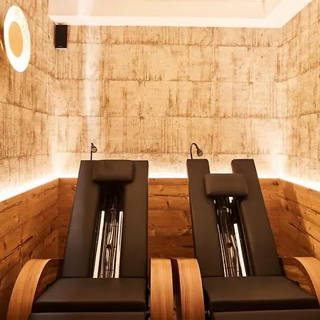 Dreilaendereck Blockhuetten &