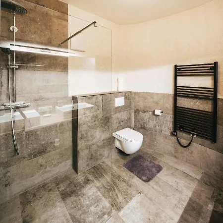 Dreilaendereck Blockhuetten &