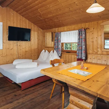 Dreilaendereck Blockhuetten &